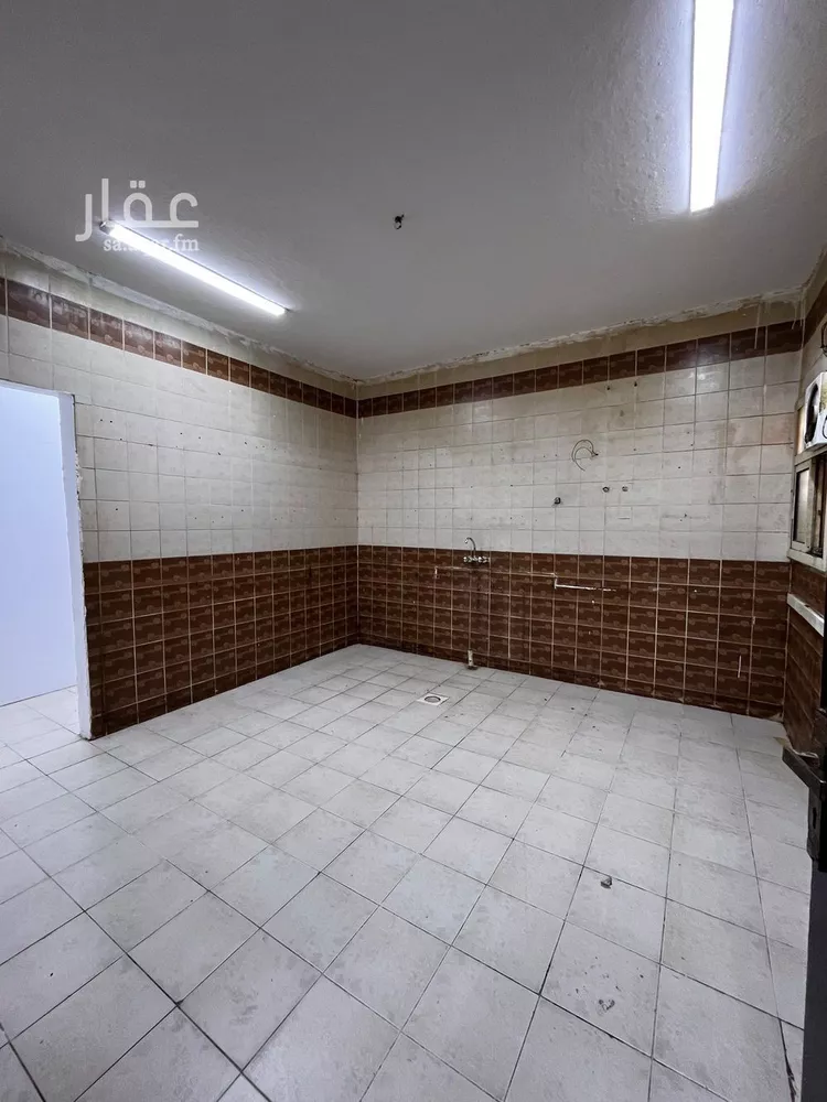 شقة للإيجار في شارع البرادية, حي الدار البيضاء, مدينة الرياض, منطقة الرياض 6
