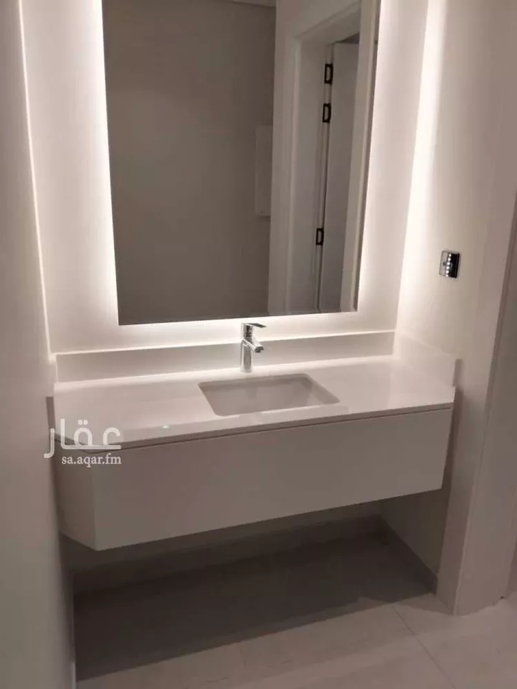 شقة للإيجار في شارع 27794942, حي البحر, مدينة الخبر, المنطقة الشرقية 6