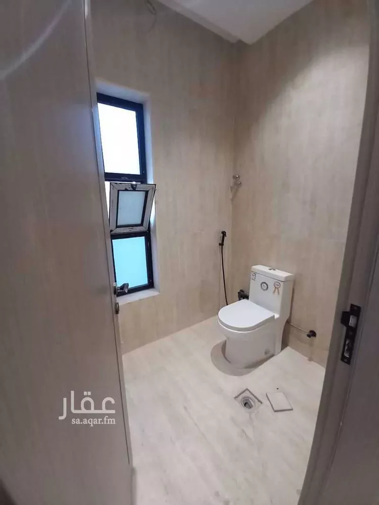 فيلا للبيع في شارع ابن مطير الحكمي, حي ضاحية الملك فهد, مدينة الدمام, المنطقة الشرقية 9