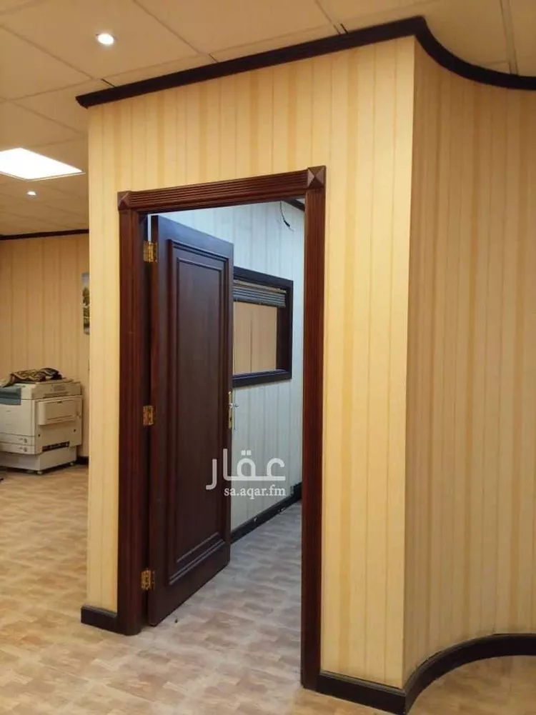 مكتب تجاري للإيجار في شارع الملك عبدالعزيز ابن عبدالرحمن سعود الفرعي, حي المروج, مدينة الرياض, منطقة الرياض 15