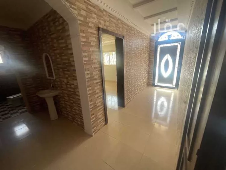 Building for Rent in Al Khobar Ash Sheraa صورة 2