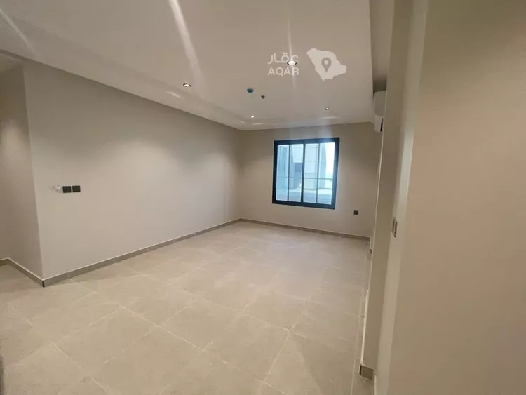 Apartment for Rent in Al Khobar At Tahliyah 4