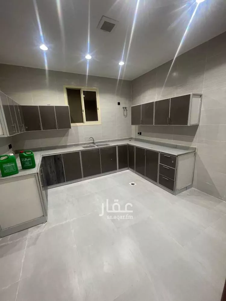 شقة للإيجار في شارع 32جـ, حي التحلية, مدينة الخبر, المنطقة الشرقية صورة 3