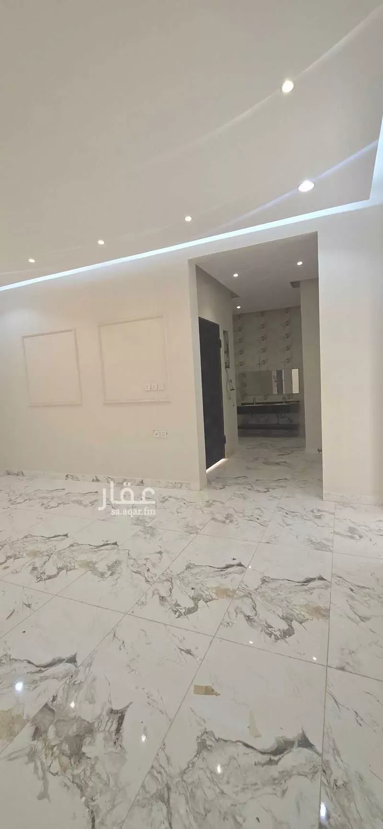 فيلا للبيع في شارع اليرموك 223, حي اليرموك, مدينة حفر الباطن, المنطقة الشرقية صورة 5