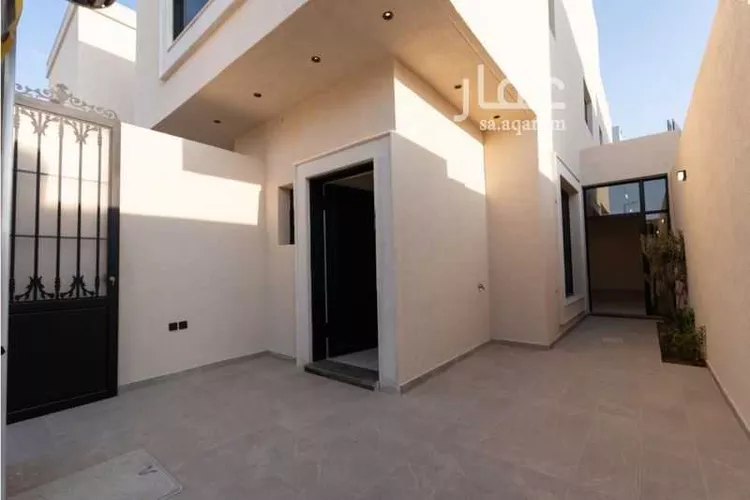 دور للبيع في شارع عمر الرازي, حي الزهرة, مدينة الرياض, منطقة الرياض