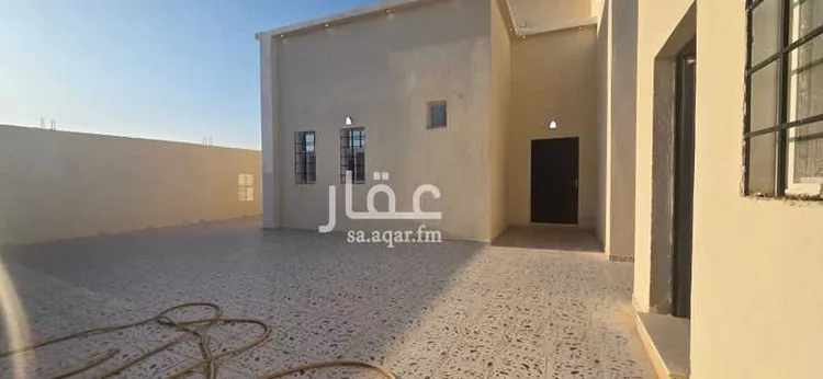 فيلا للبيع في شارع اليرموك 223, حي اليرموك, مدينة حفر الباطن, المنطقة الشرقية 8