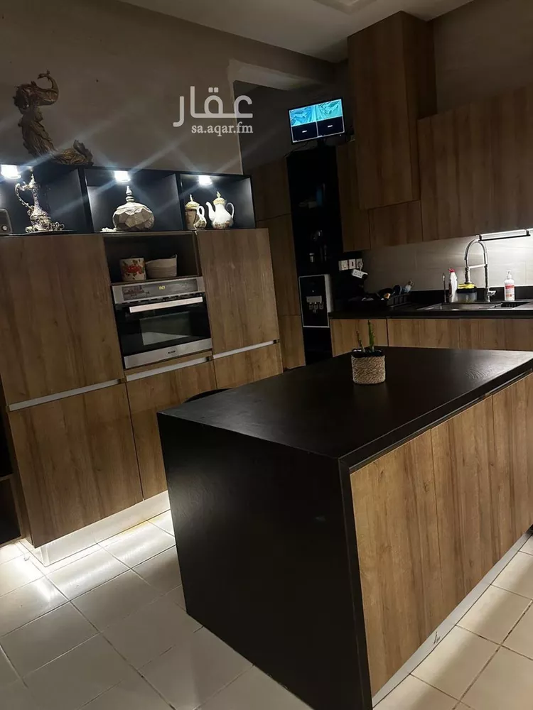 فيلا للبيع في شارع أحمد بن سعد, حي القيروان, مدينة الرياض, منطقة الرياض صورة 5