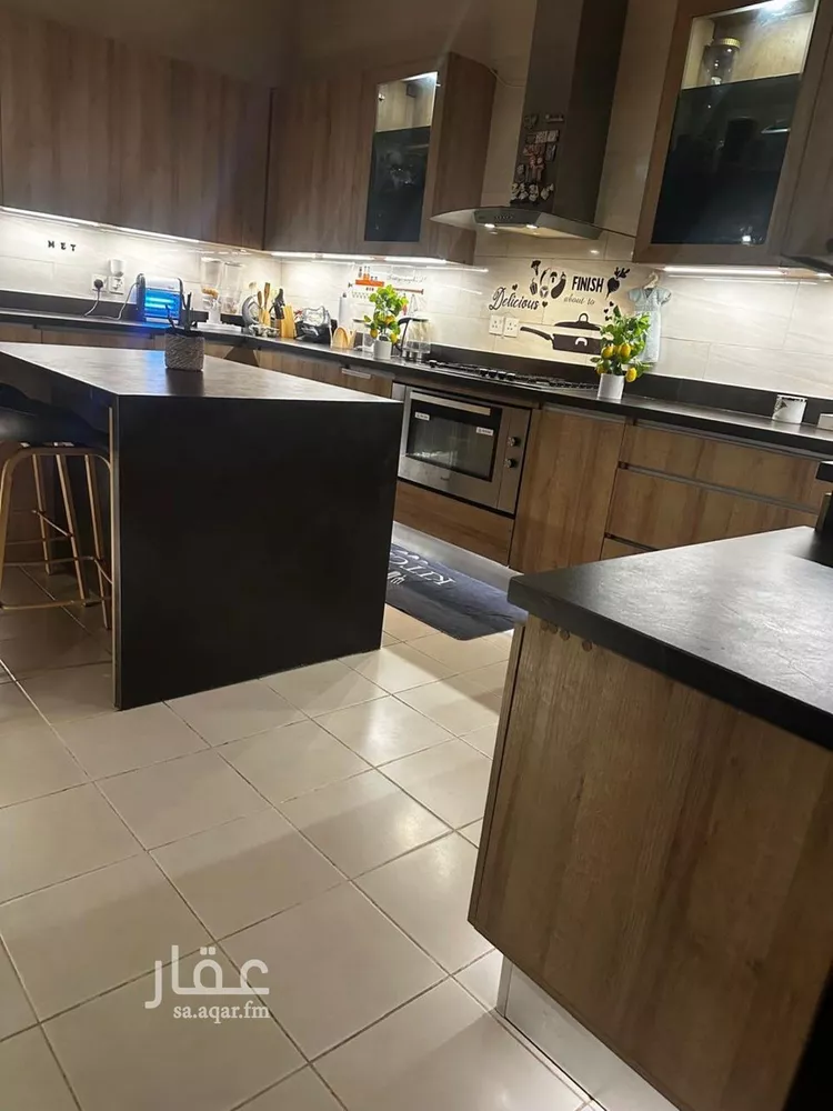 فيلا للبيع في شارع أحمد بن سعد, حي القيروان, مدينة الرياض, منطقة الرياض 6