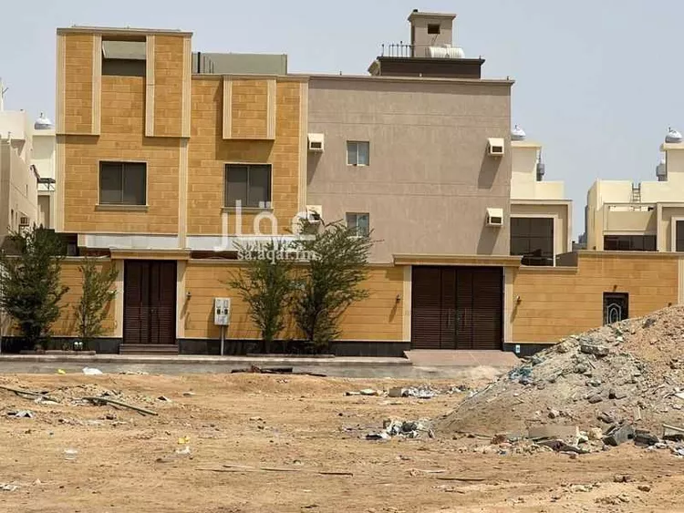 فيلا للبيع في شارع أبي الحسين النعماني, حي الزمرد, مدينة جدة, منطقة مكة المكرمة 8
