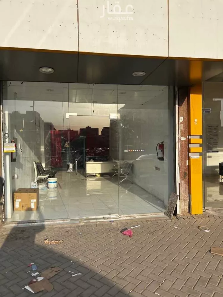 محل للإيجار في شارع زاكي بن كامل, حي النزهة, مدينة جدة, منطقة مكة المكرمة صورة 2