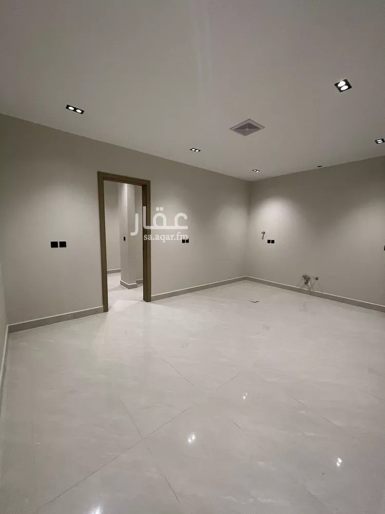Floor for Sale in Riyadh Al Maizilah صورة 4