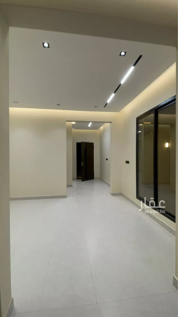 فيلا للبيع في شارع زياد بن أيوب, حي الرمال, مدينة الرياض, منطقة الرياض 7