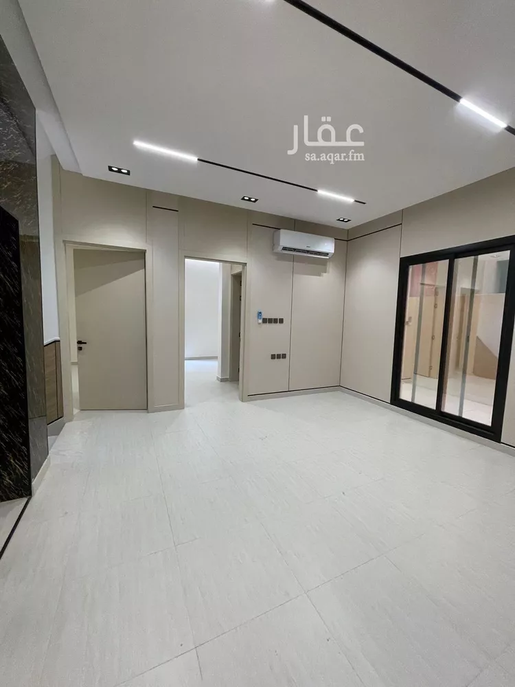فيلا للبيع في شارع سما نجد, حي الرمال, مدينة الرياض, منطقة الرياض