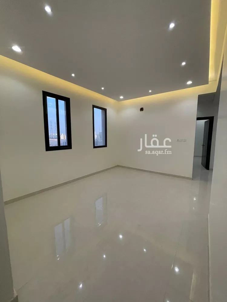 فيلا للبيع في شارع أبي العز الحبشي, حي المرجان, مدينة الرياض, منطقة الرياض صورة 3