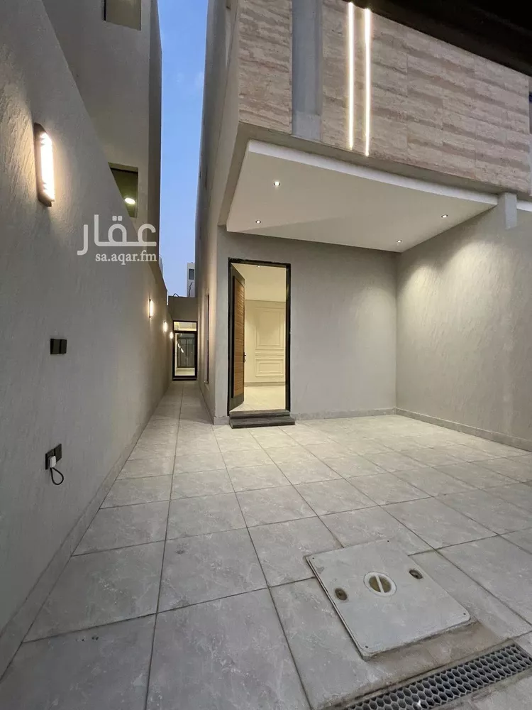 دور للبيع في شارع المعيزلية, حي المعيزيلة, مدينة الرياض, منطقة الرياض صورة 2