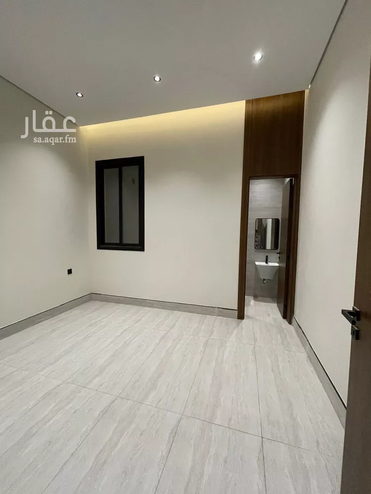 دور للبيع في شارع المعيزلية, حي المعيزيلة, مدينة الرياض, منطقة الرياض صورة 4
