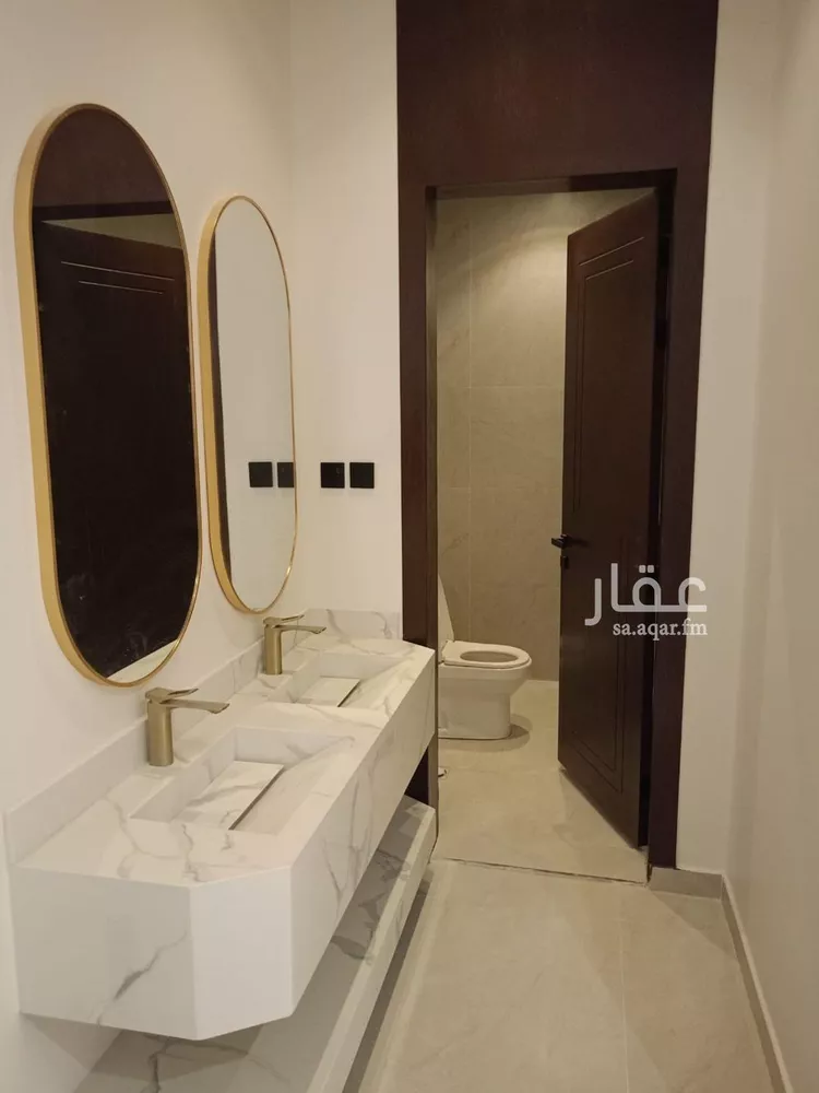 Villa for Sale in Riyadh Al Janadriyah