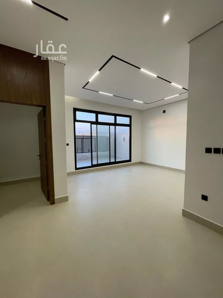 فيلا للبيع في شارع عيسى ابن سلمان خليفه, حي المعيزيلة, مدينة الرياض, منطقة الرياض 7