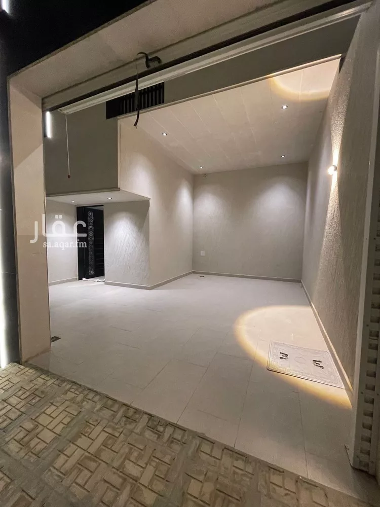 Floor for Sale in Riyadh Al Maizilah صورة 3