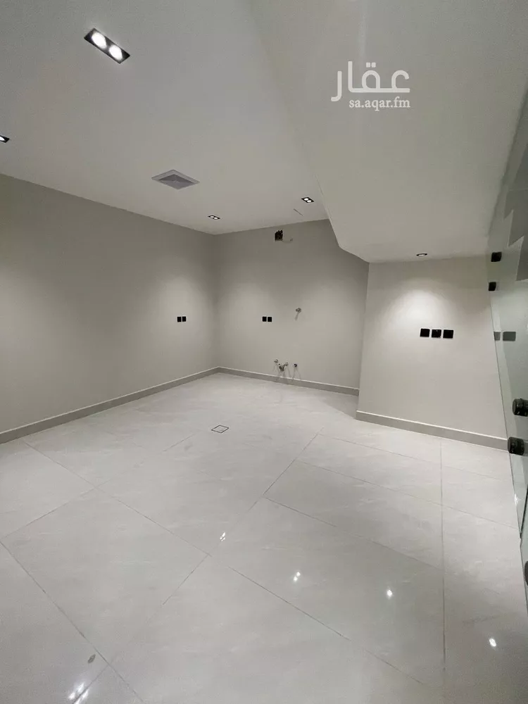دور للبيع في حي المعيزيلة, مدينة الرياض, منطقة الرياض 15