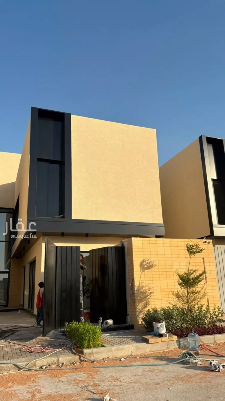فيلا للبيع في شارع معاوية العليمي, حي القيروان, مدينة الرياض, منطقة الرياض