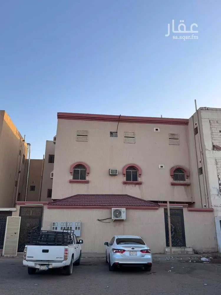 عمارة للبيع في شارع عمر ابن عبدالمنعم الطائي, حي سكة الحديد, مدينة المدينة المنورة, منطقة المدينة المنورة صورة 4