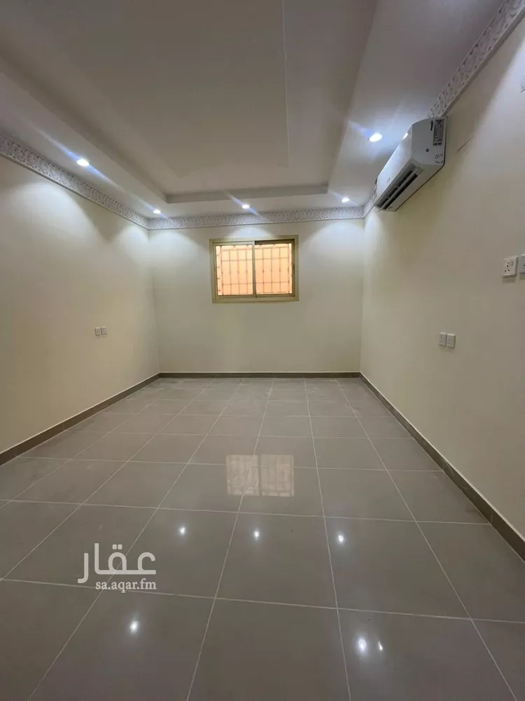 شقة للإيجار في شارع يثرب, حي بدر, مدينة الرياض, منطقة الرياض صورة 3