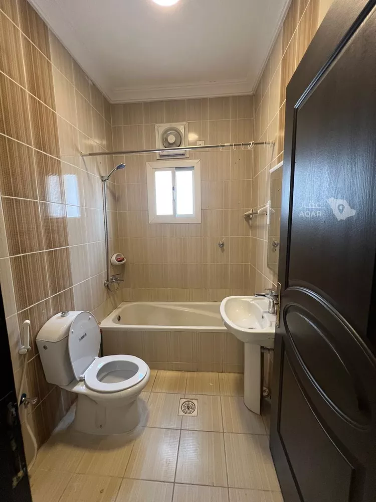 Apartment for Rent in Jeddah Al Faisaliah 9