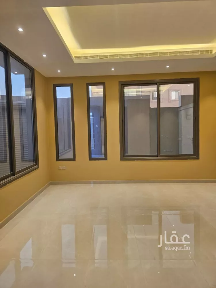 فيلا للبيع في شارع سيف الدين, حي القيروان, مدينة الرياض, منطقة الرياض صورة 2