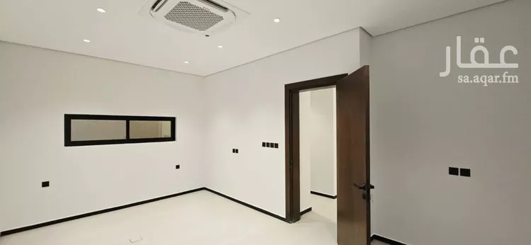 فيلا للبيع في شارع إبراهيم بن حسين بيري, حي العارض, مدينة الرياض, منطقة الرياض صورة 2