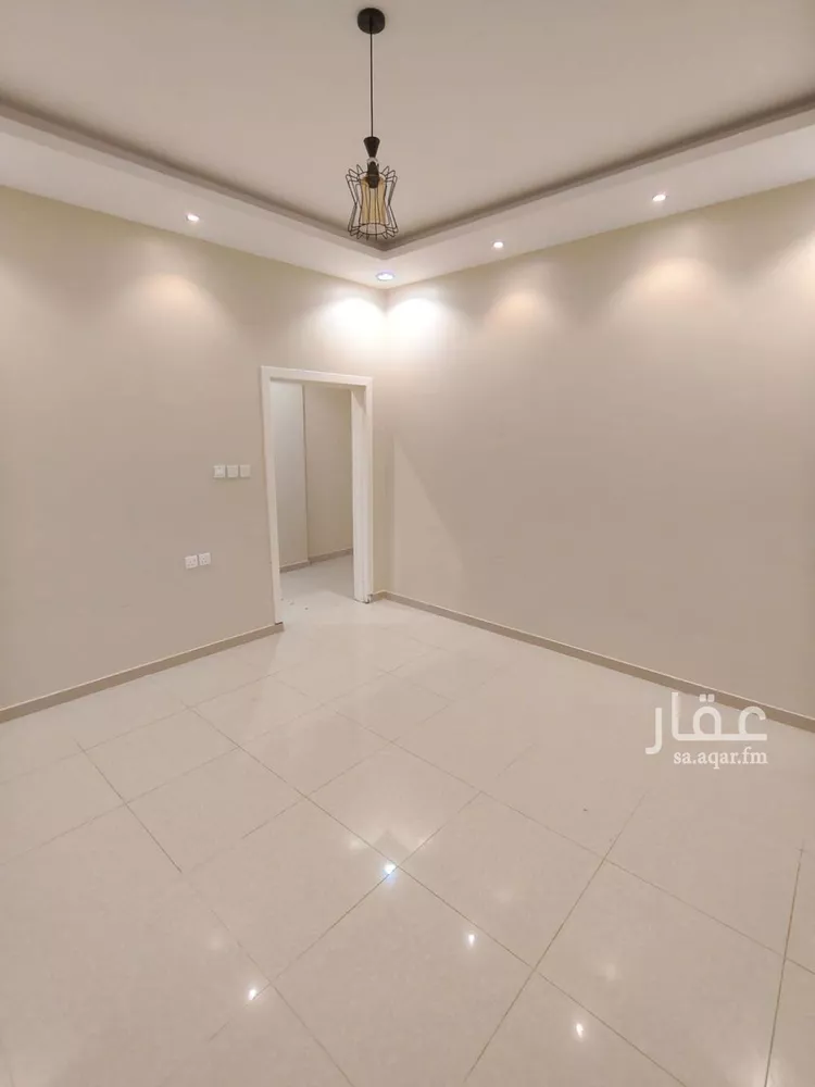 شقة للإيجار في شارع ابراهيم بن الاحمدي, حي القيروان, مدينة الرياض, منطقة الرياض 7