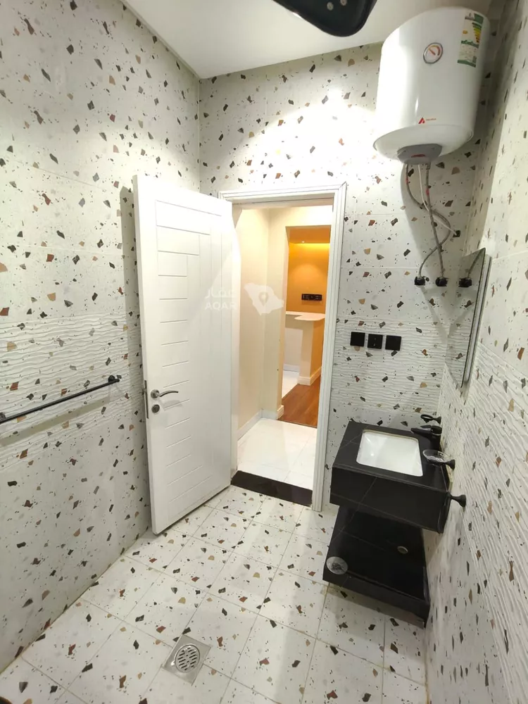 Studio for rent in Riyadh Hittin 3