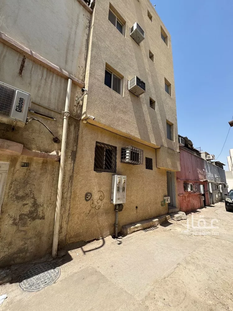 عمارة للبيع في شارع مصدة, حي الصالحية, مدينة الرياض, منطقة الرياض صورة 4