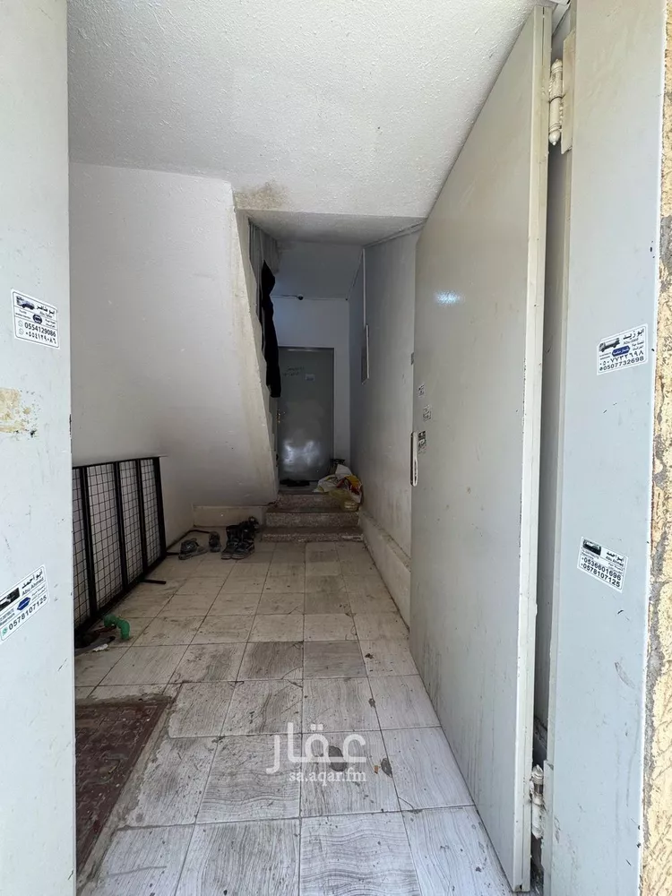 عمارة للبيع في شارع مصدة, حي الصالحية, مدينة الرياض, منطقة الرياض صورة 3