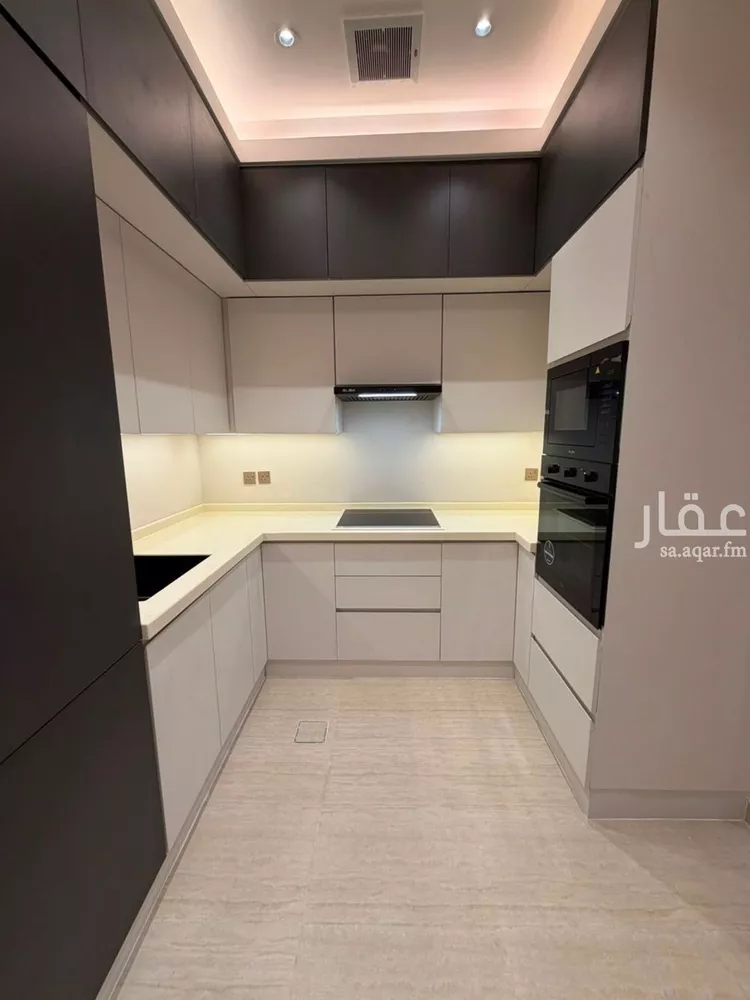 شقة للإيجار في شارع الامير سلطان ابن عبدالعزيز, حي السليمانية, مدينة الرياض, منطقة الرياض صورة 2