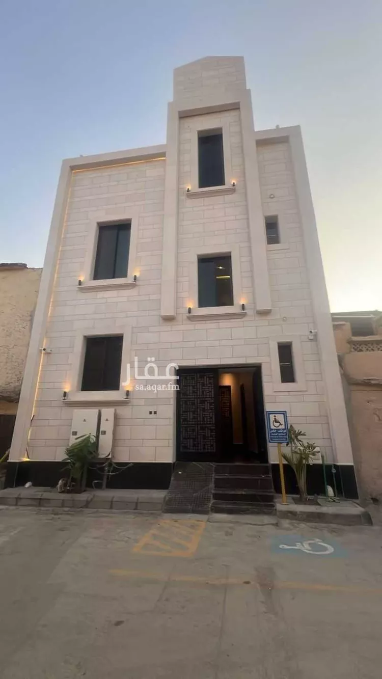Building for Sale in Riyadh Skirinah