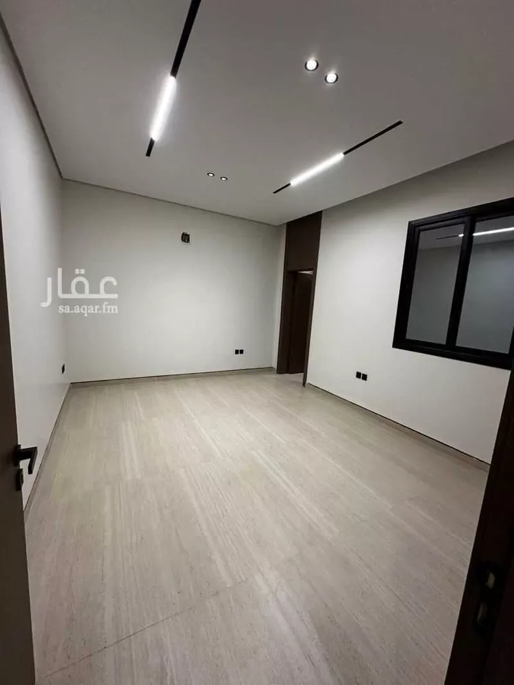 دور للبيع في شارع احمد, حي النظيم, مدينة الرياض, منطقة الرياض صورة 4