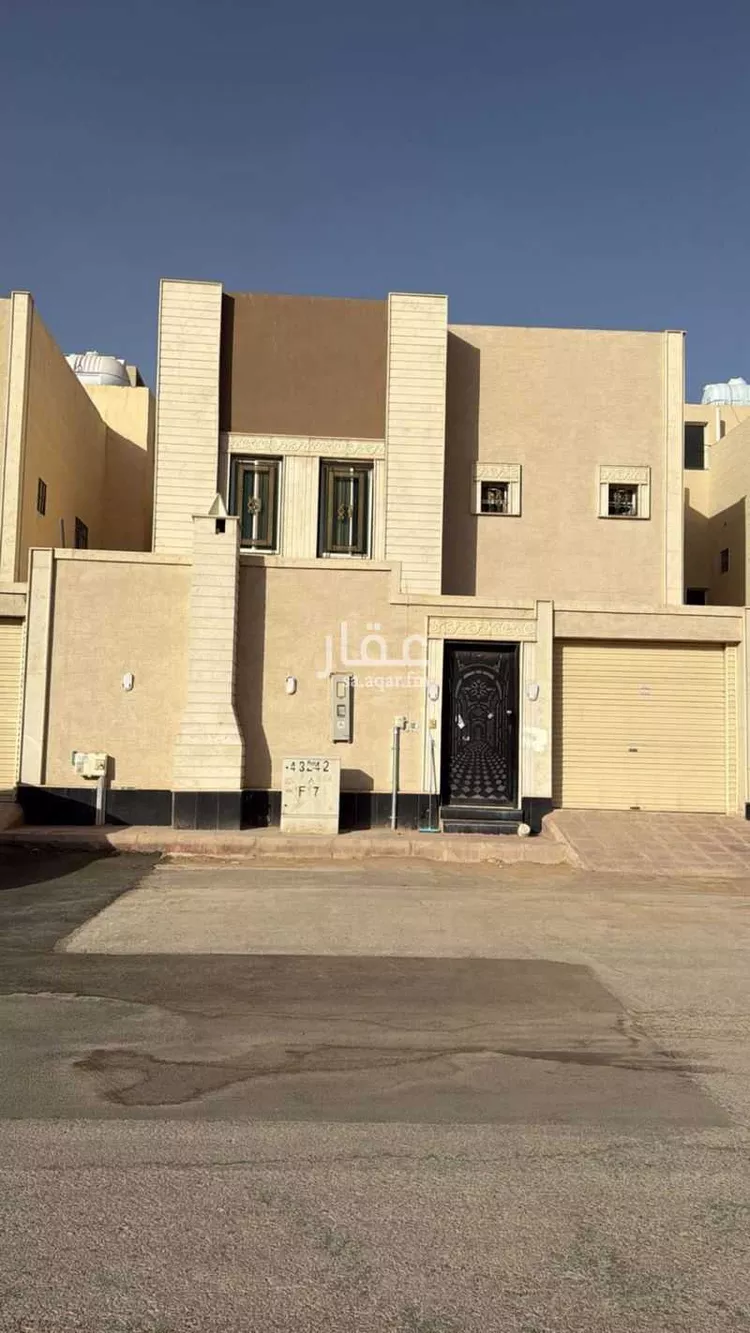 فيلا للإيجار في شارع أبي الطاهر الأنماطي, حي الرمال, مدينة الرياض, منطقة الرياض