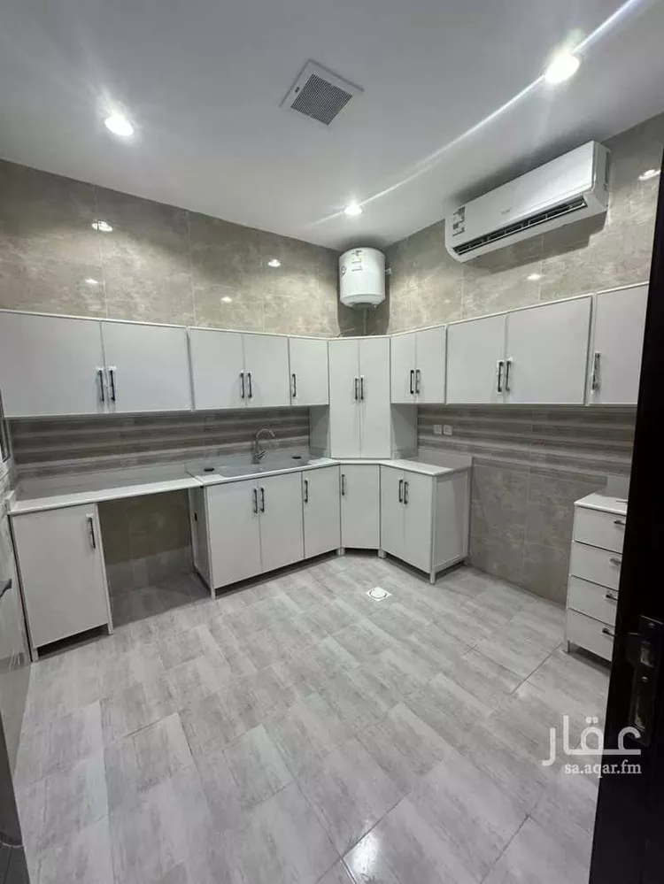 شقة للإيجار في شارع جمال الدين أبي السعود ظهيرة, حي الرمال, مدينة الرياض, منطقة الرياض 7
