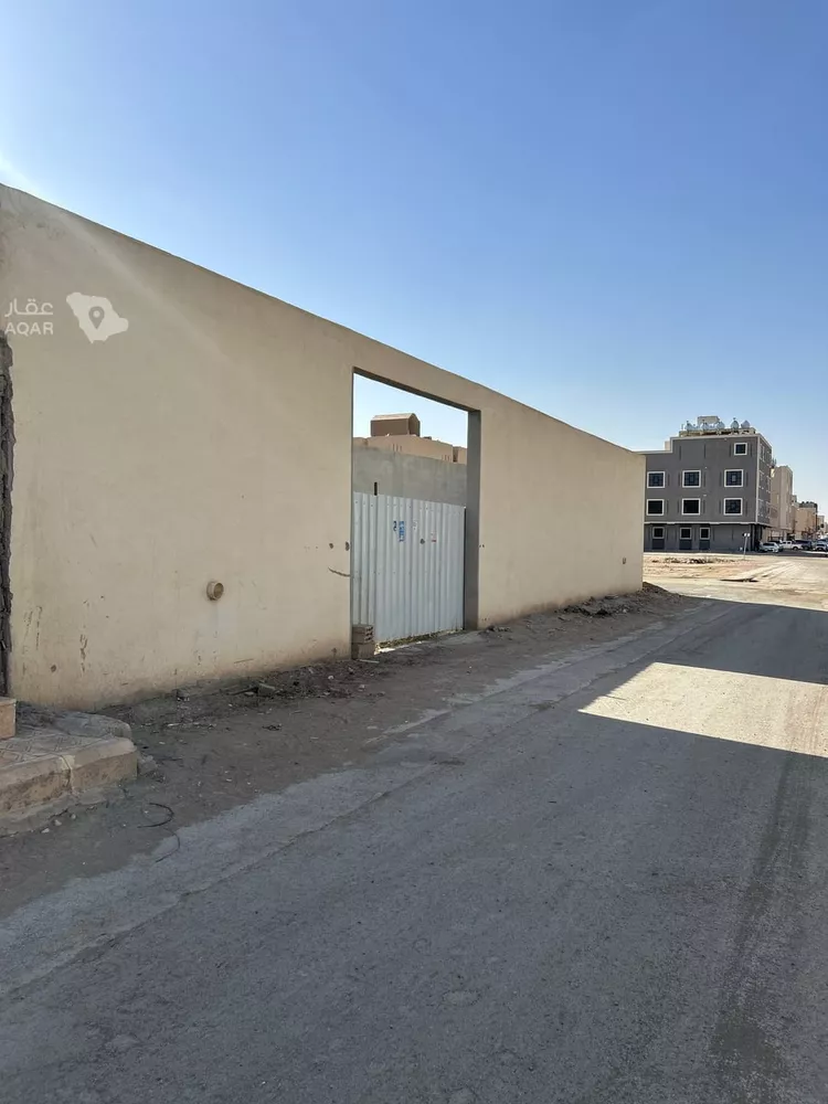 أرض للبيع في شارع سفيان بن الحكم, حي العوالي, مدينة الرياض, منطقة الرياض 3