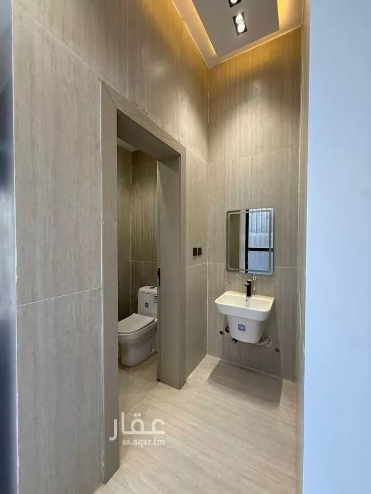 Floor for Sale in Riyadh Ghirnatah صورة 4