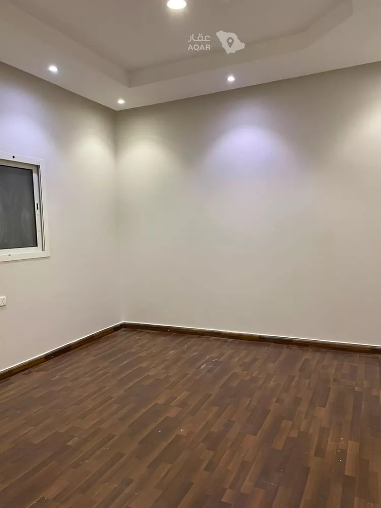 Floor for Rent in Riyadh Al Arid 5