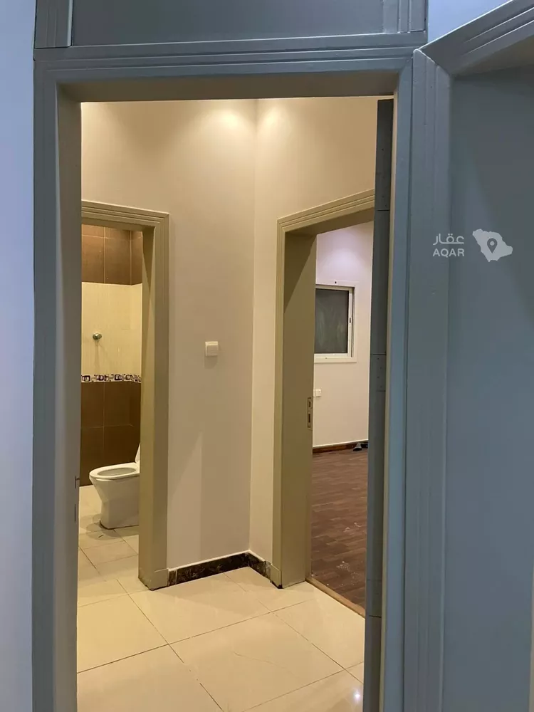 Floor for Rent in Riyadh Al Arid 6