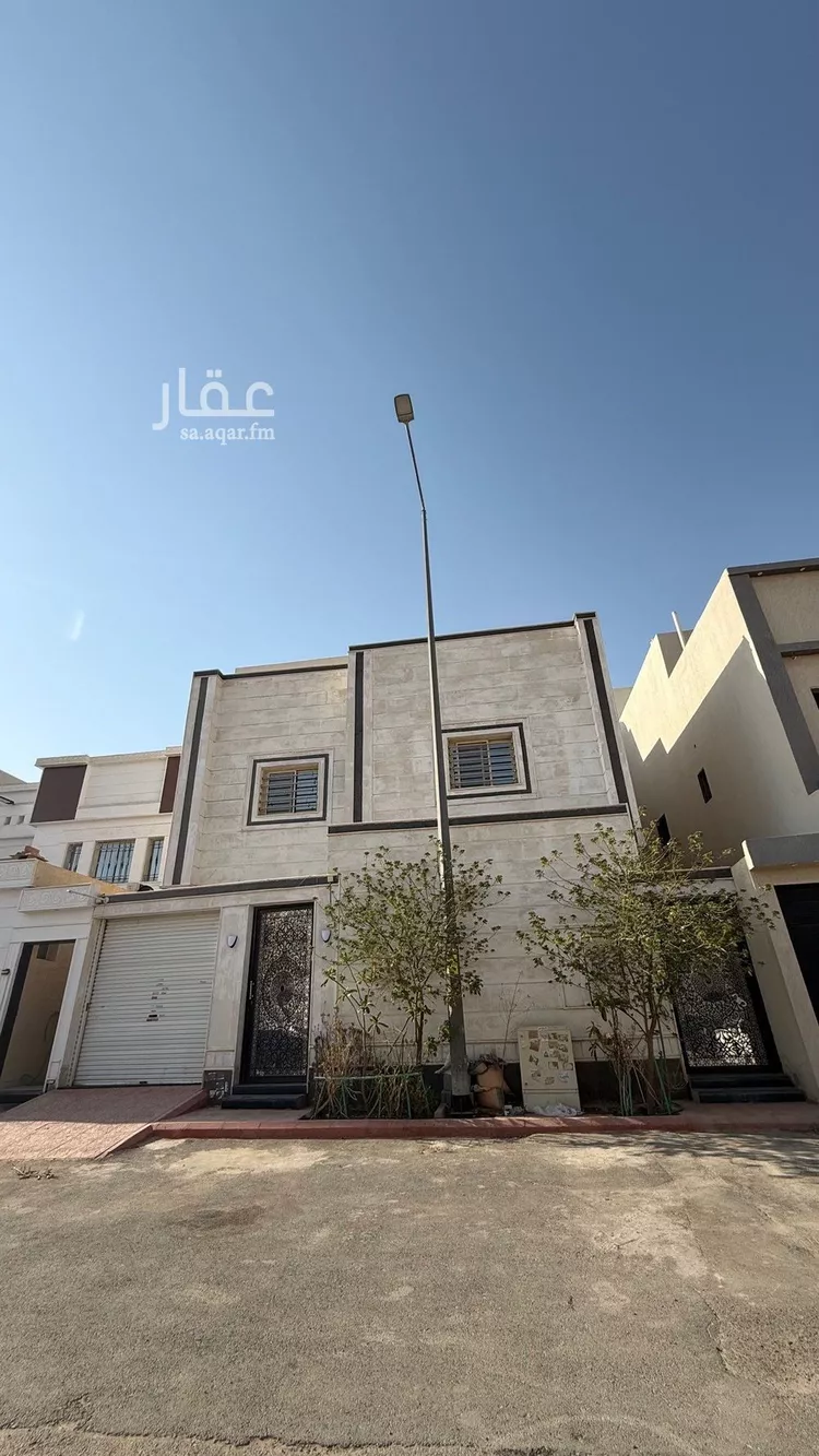 فيلا للإيجار في شارع احمد بن محمد العلفي, حي الرمال, مدينة الرياض, منطقة الرياض