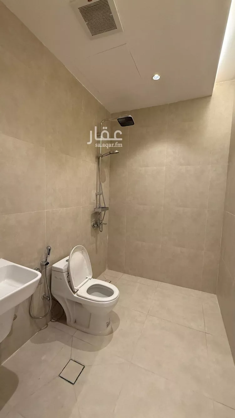 شقة للإيجار في شارع عبدالله المويس, حي الرمال, مدينة الرياض, منطقة الرياض 14