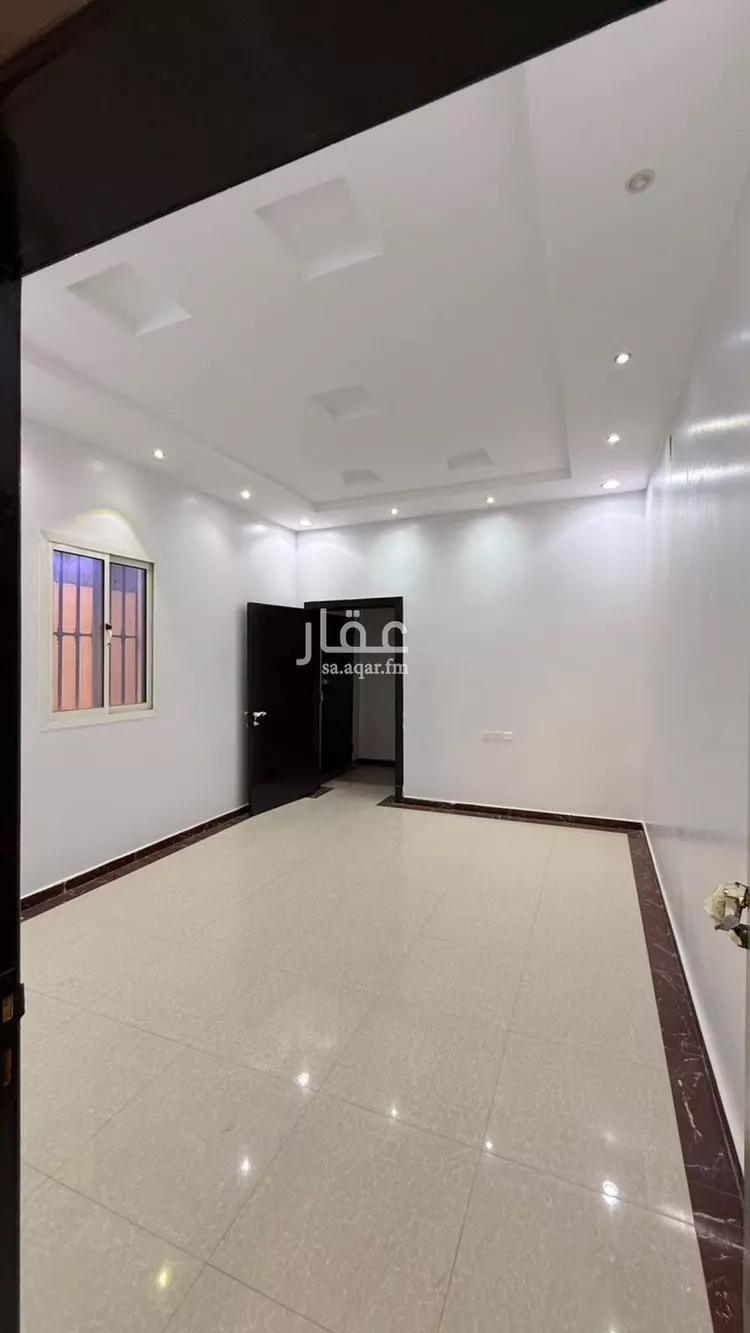 فيلا للإيجار في شارع حسن حسني عبدالوهاب, حي الرمال, مدينة الرياض, منطقة الرياض صورة 5