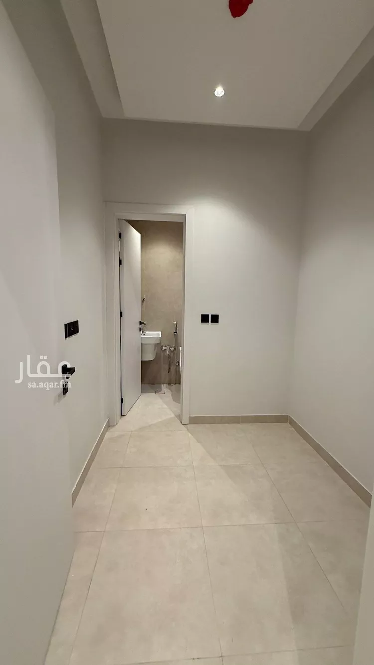 شقة للإيجار في شارع عبدالله المويس, حي الرمال, مدينة الرياض, منطقة الرياض 8