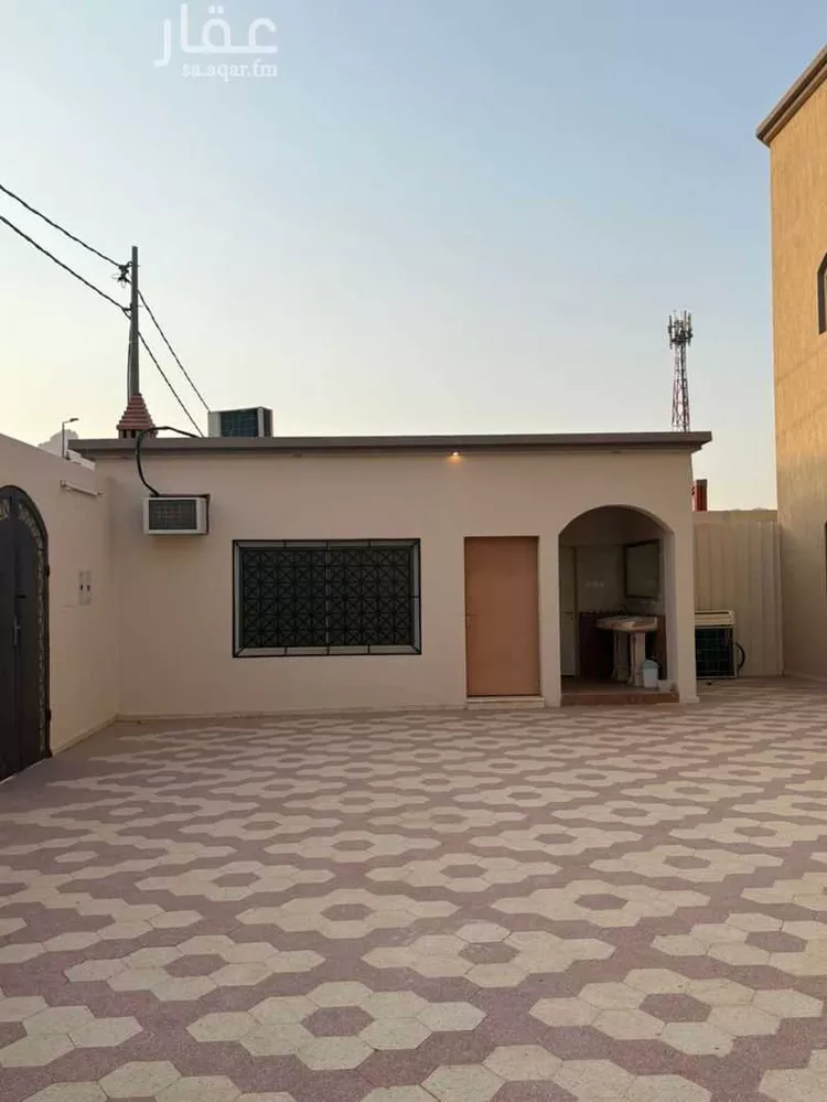فيلا للبيع في شارع الجامع الاموي ، حي النقرة ، حائل ، منطقة حائل