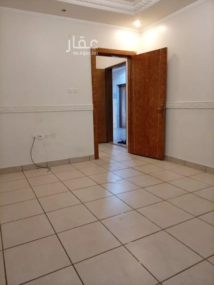 شقة للإيجار في شارع أبي دلف الخزرجي, حي النزهة, مدينة الرياض, منطقة الرياض صورة 2