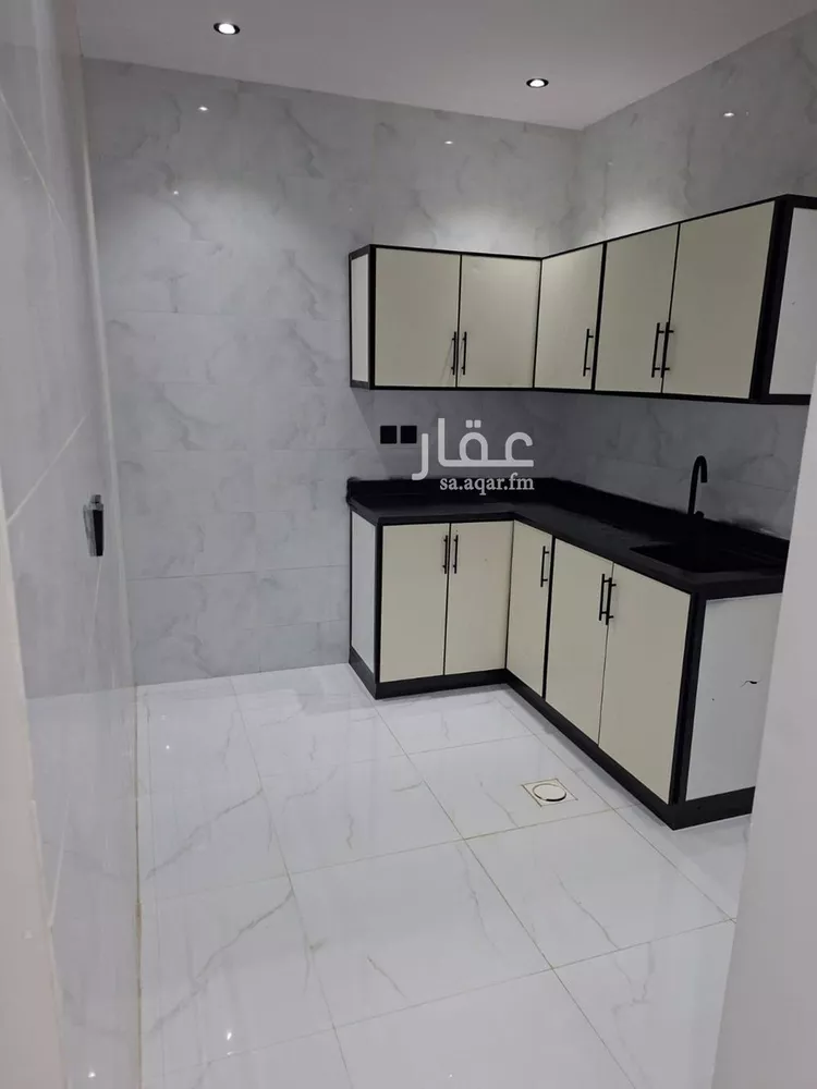 شقة للإيجار في شارع الإشبيلي, حي الإزدهار, مدينة الرياض, منطقة الرياض صورة 2